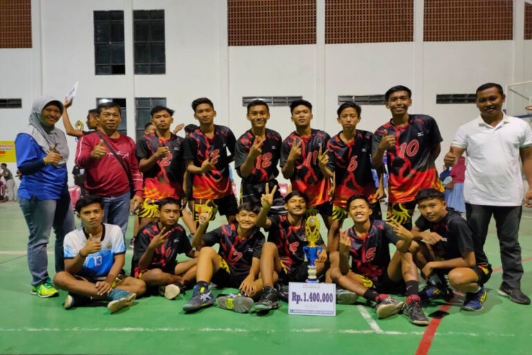 Read more about the article Juara 2 Bola Voli “BUPATI CUP”