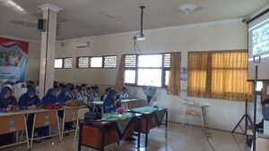VICON MPLS DENGAN GUBERNUR JAWA TIMUR