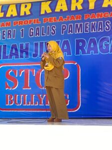 Panen Karya Projek Penguatan Profil Pelajar Pancasila Bertemakan “STOP BULLYING – Bangunlah Jiwa Ragamu”